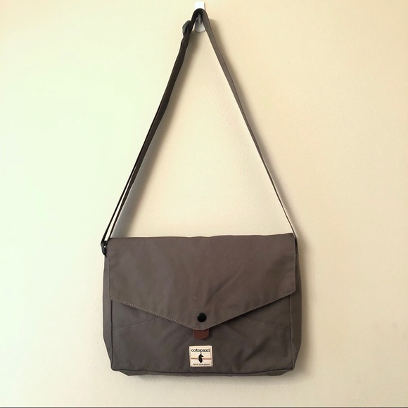 cotopaxi messenger bag